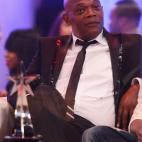 5c8a5d5a360000a61b6b6321