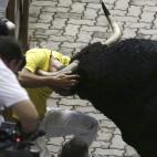 5c8b7cb7200000450470e2a3