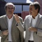 5c8a4d03230000dd0422ed01