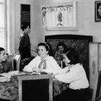 Ni&ntilde;os espa&ntilde;oles refugiados en una escuela de Rusia durante la Guerra Civil Espa&ntilde;ola.