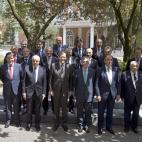 5c8b82d42000009e0470f221