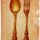 En Tailandia, los tenedores sólo se utilizan para empujar la comida hacia la cuchara. Además, es raro comer con palillos en el sudeste de Asia, donde la práctica se considera vulgar.