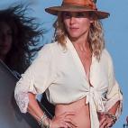 Fiestón de Elsa Pataky, Chris Hemsworth y Matt Damon en un yate en Ibiza.