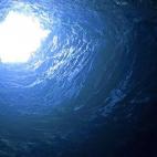 Los juegos de luz que se crean en las entra&ntilde;as de esta enorme cueva eslovena han hecho que la fama de Skocjanske llegue a ser mundial, ya que miles de viajeros visitan este ca&ntilde;&oacute;n subterr&aacute;neo, es el m&aacute;s grande d...