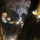 El abismo existe en el pueblo de Aquism&oacute;n, M&eacute;xico: el S&oacute;tano de las Golondrinas. Cuenta con 510 metros de profundidad, siendo la caverna m&aacute;s profunda del pa&iacute;s y la elegida por lo m&aacute;s atrevidos para ...