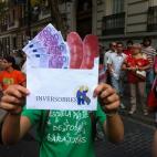 5c8b58152300007f01247fb1