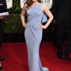 La actriz Amy Adams, con un Versace asimétrico y joyas de Tiffany, se impuso como mejor actriz de comedia o musical por Big Eyes.