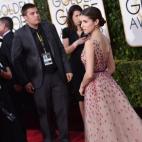 5c8a9b012500000704c942cb