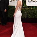 La actriz lució un vestido de Atelier Versace.