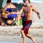 5c8b595324000093024d4067