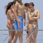 5c8b595a360000c81a6cdc2a