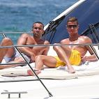 5c8b595d360000ba1a6cdc32