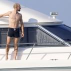 5c8b595f230000d50424826e