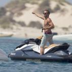 5c8b59662500000704ca713e