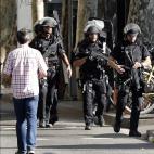 5c8a674d2500000d04c9009e