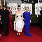 Las dos actrices fueron las responsables de conducir la gala de los Globos de Oro Tina Fey lleva un modelo de Antonio Berardi y Poehler, de Stella McCartney.