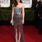 La actriz de 50 sombras de Grey, con un modelo de Chanel Alta Costura.