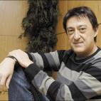 5c8a4acf240000f404a2e40d