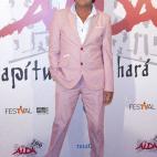 5c8a4acf240000f404a2e410