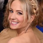 5c8a9b222000009d036f5f19