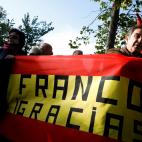 Concentración de personas en el Valle de los Caídos.