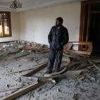 5c8b6e07360000ba1a6d1027