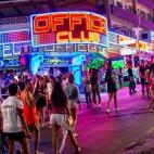 5c8b2cbd360000e01c6ca610