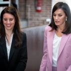 5e63de40230000cb15dde380