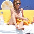 5c8aa1ee3b000054066c40f2