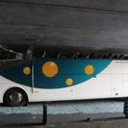 5c8b73ef240000f7054d84d8