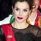 5c8aa8cc2400006b054c340c