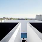 Photo by Dean Kaufman