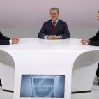 5c8b72e5200000430470c995