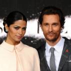 El romance comenzó en 2006. En 2008 llegó su hijo Levi, y en el 2010 nació Vida. En junio de 2012 se casaron, y a finales de ese mismo año recibieron a su tercer bebé, Livingstone. ¡Bella familia!