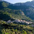 5c8b7080230000d50424bc3e