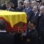 5c8aa4b6240000f404a36562