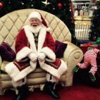 5c8a4eef240000f404a2eab9