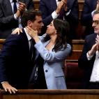 5d35e7983b00004d00dad1cd