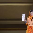 Su recorrido la ha propulsado como un símbolo, como un icono de la lucha por el acceso a la educación. Malala recibió un premio en el acto Mujeres del Año, organizado por la revista Glamour.