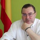 El pol&iacute;tico de Vox Carlos Zambrano tambi&eacute;n inform&oacute; el pasado 11 de marzo que hab&iacute;a sido v&iacute;ctima de coronavirus. Seis d&iacute;as m&aacute;s tarde, en una entrevista concedida a 'El diario de C&aacute;diz' afirm...