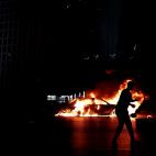 Coches ardiendo en Tel Aviv.