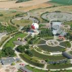 Dónde: Ungersheim, Francia. Qué tiene de interés: Es un parque en honor a la obra más famosa de Antoine de Saint-Exupéry. Es el primer parque aéreo del mundo, con la naturaleza adaptada para simular el universo del libro. No te puedes p...