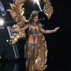 5c8b7802360000c81a6d29a8