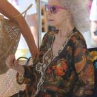 5c8b6b4b230000dd0424aea9