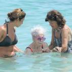 5c8b6b4d240000f7054d6e1e