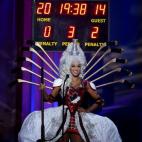 (El marcador forma parte del traje)