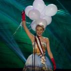 5c8ababf2500000d04c989c0