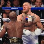 5c8a9b0c240000f404a34d3f