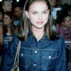 5c8aadeb360000a61b6bdd4e