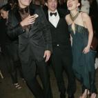 5c8aadf12300000401237f85